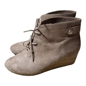 Dr. Scholl's Conquer Tan Lace Up Heeled Booties Size 9.5 Pumpkin Patch, Autumn